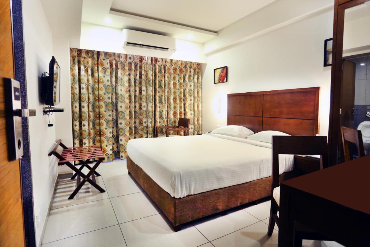 The Park Residency Hotell Ahmedabad Eksteriør bilde