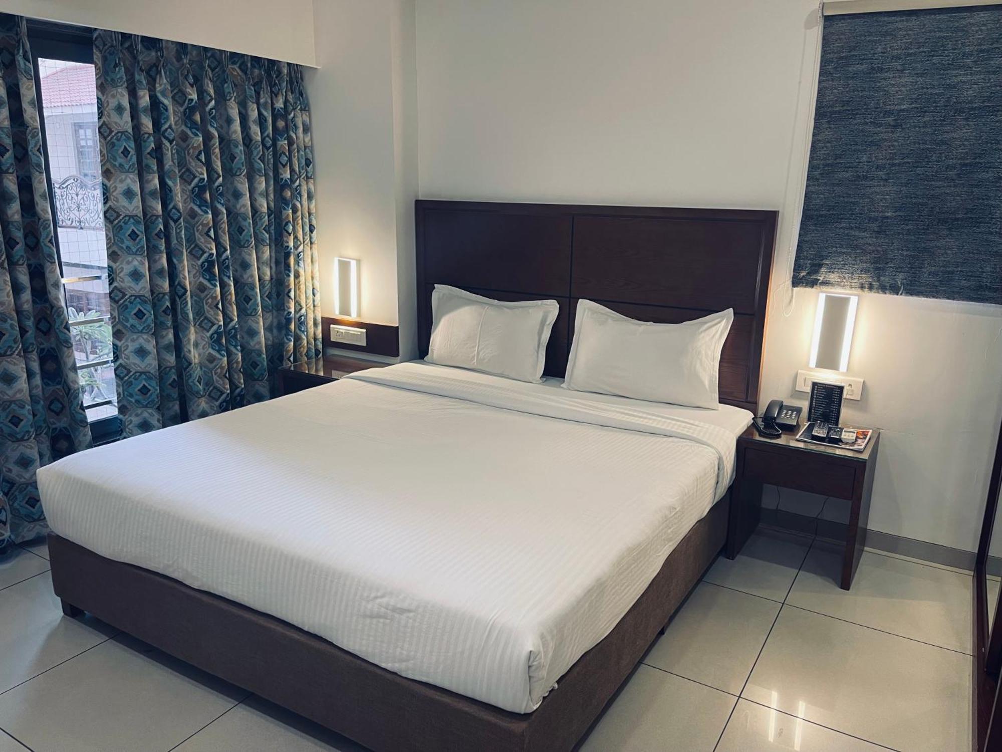 The Park Residency Hotell Ahmedabad Eksteriør bilde